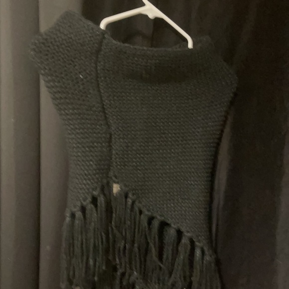 Wrap - Picture 5 of 5